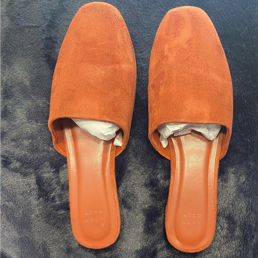 A New Day Women’s Thea Mule Flats- Size 9.5